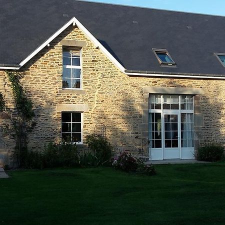 Maison Leonard Vains Luaran gambar