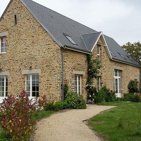 Maison Leonard Vains Luaran gambar
