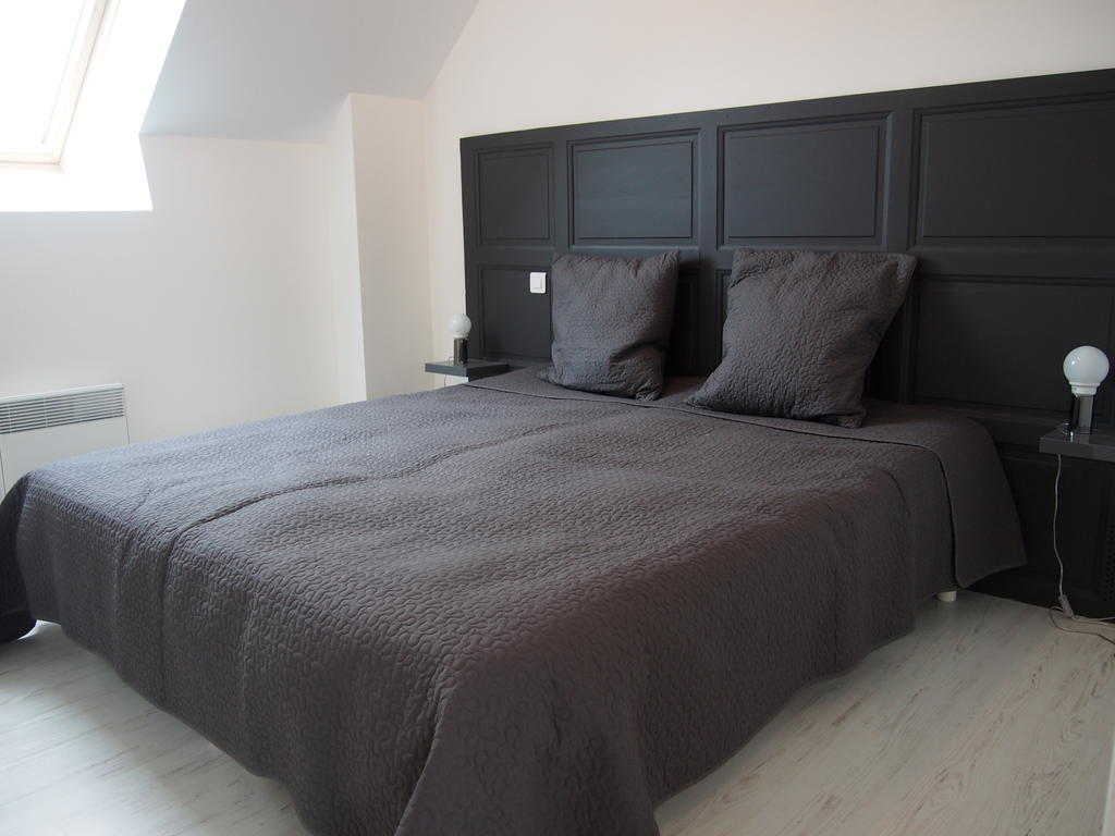 Maison Leonard Vains Bilik gambar